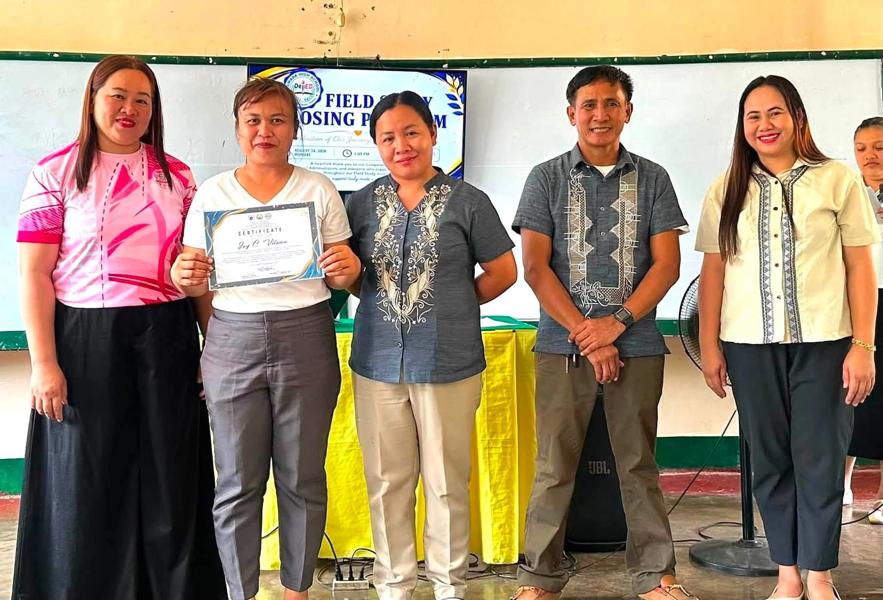 CMC Field Study Students Complete School-Based Immersion at Alamada High School — photo 3